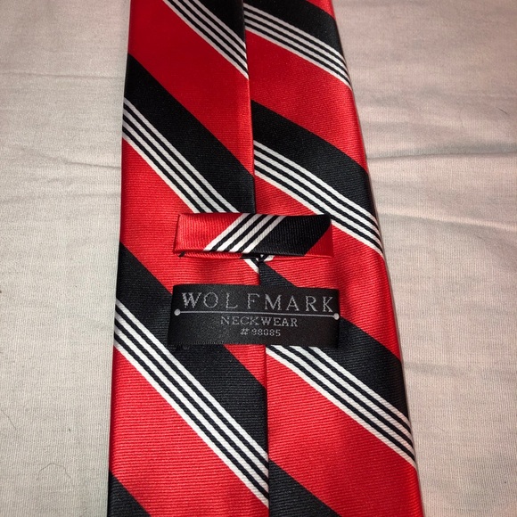 Men’s Wolfmark Neckwear Striped Tie - Picture 3 of 4